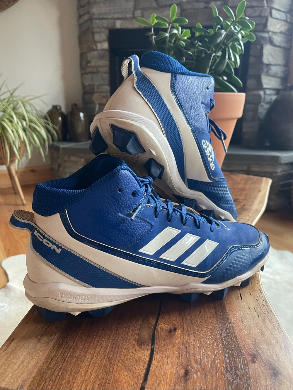 adidas Men’s Blue and White Icon Cleat Mid-Top Athletic Shoes